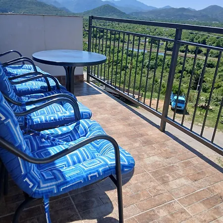 Guest house Apartman Luka